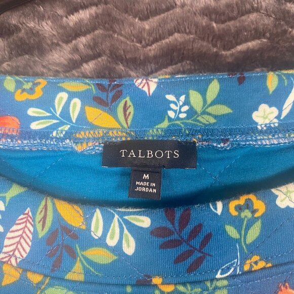 talbots 3/4 Sleeve Top With Colorful Deer & Foliage Pattern 100% Cotton Face & B - Picture 7 of 10